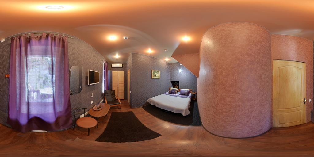 Yellow Unlimited Hotel 4 Harkiv Dış mekan fotoğraf
